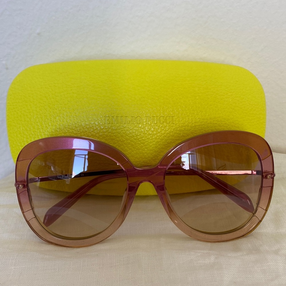 EMILIO PUCCI pink sunglasses with case never worn